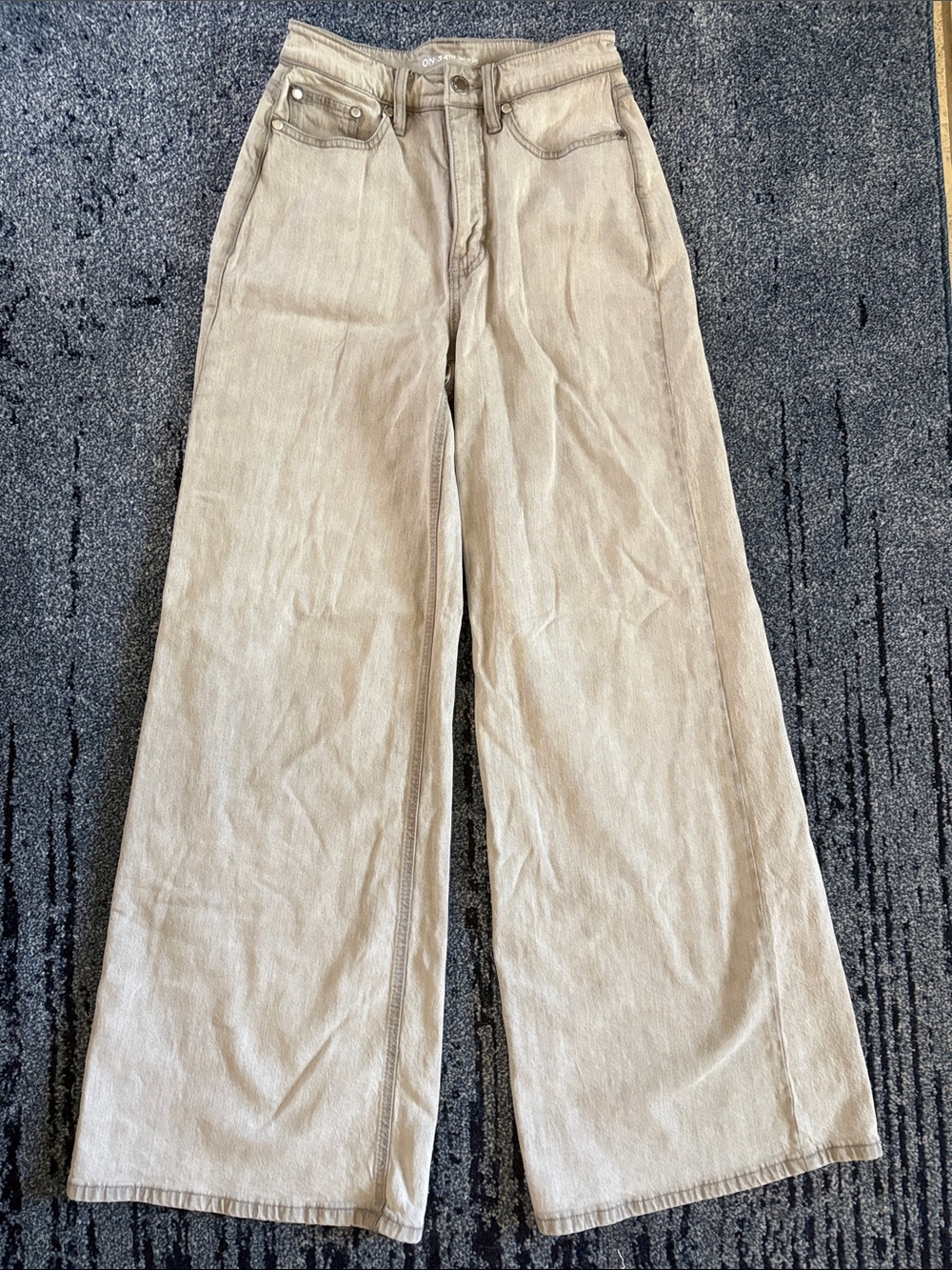 On 34th Wide Leg Women’s Pants in grey